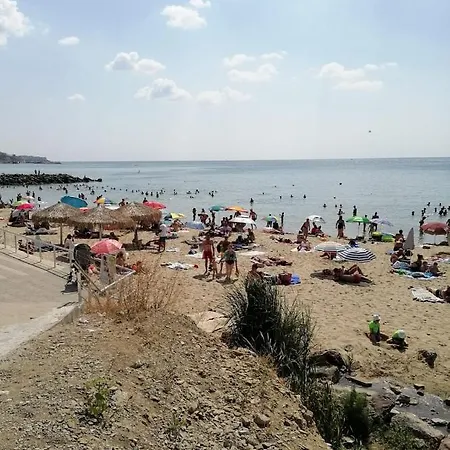 Apartman Helios 350m From The