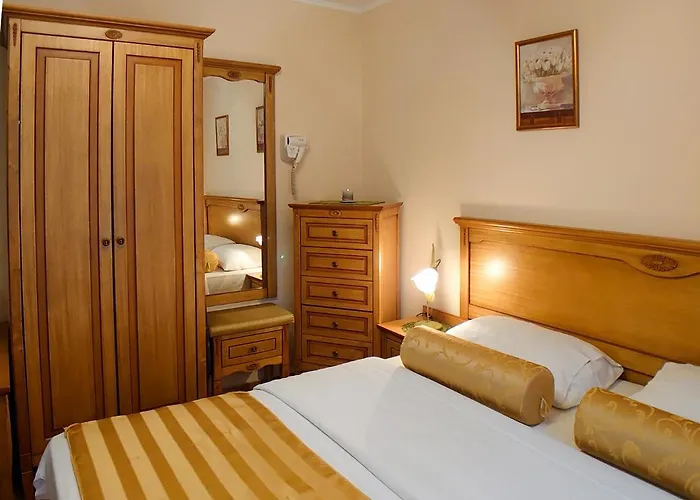 Helios 350m From The Apartmán Sveti Vlas