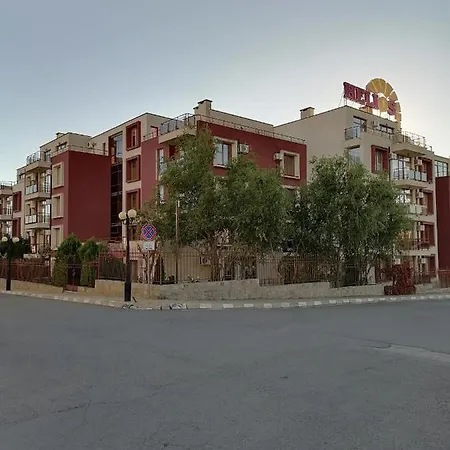 Apartment Helios 350m From The *