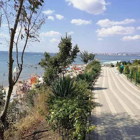 Apartment Helios 350m From The *